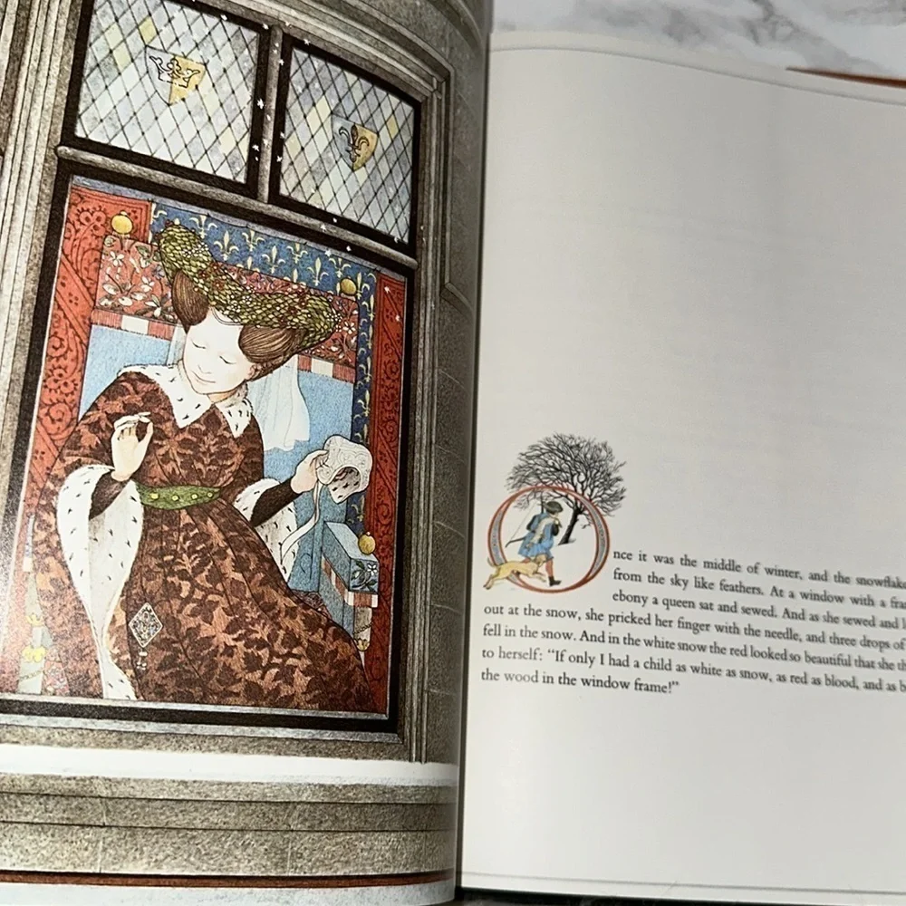 Snow-White and the Seven Dwarfs large vintage illustrated Book